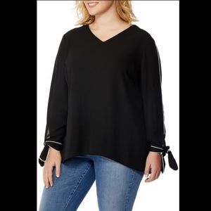 Tie Cuff Piped Blouse (Plus Size